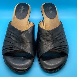 Softspots Black Leather Slip On Comfort Heels Size - 9.5M